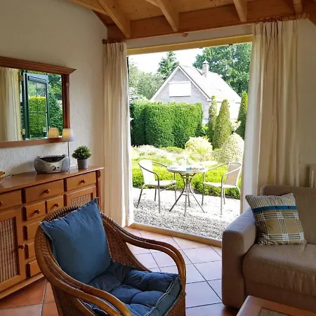 Boutique Holiday In Guelders With Garden בית נופש פוטן
